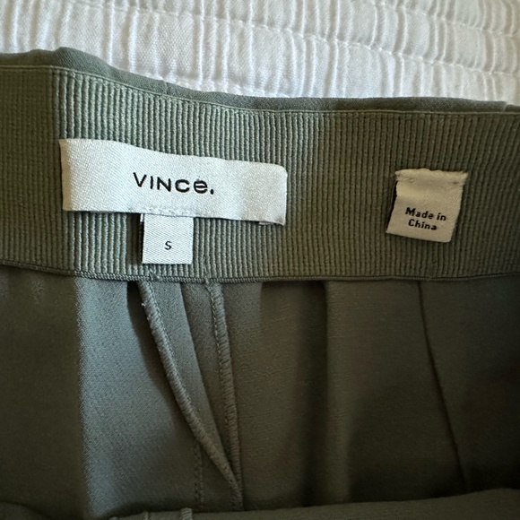 NWOT Vince Side Zip, High Waist Crop Legging with Straight Leg - SZ S - Picture 5 of 7